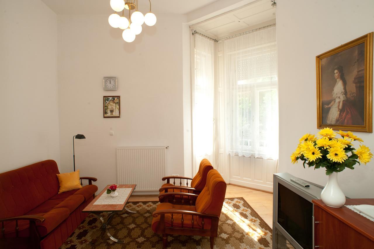Villa Sissy Keszthely Kültér fotó